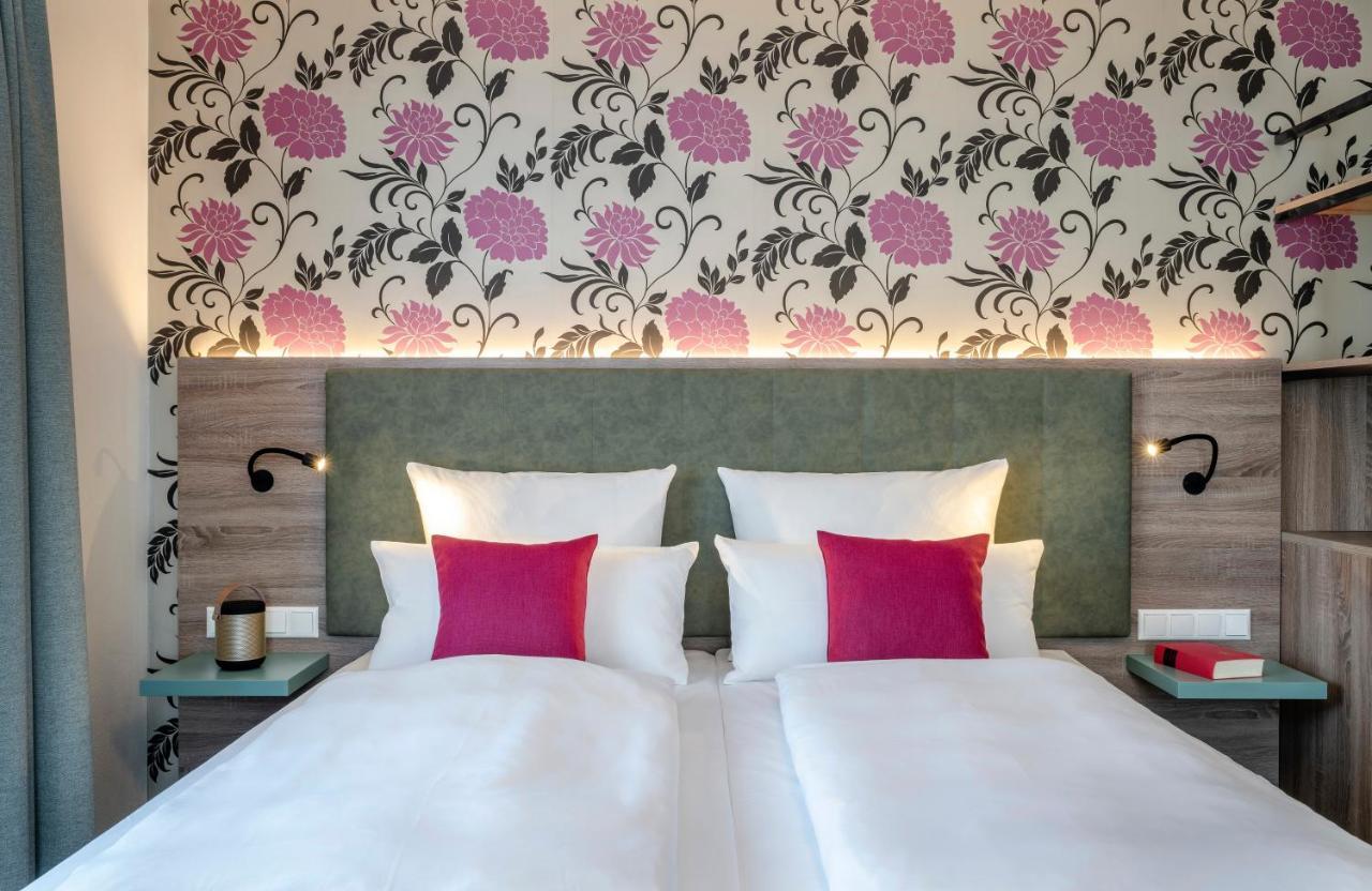 Boutique Hotel Erb Muenchen Parsdorf Vaterstetten Eksteriør bilde