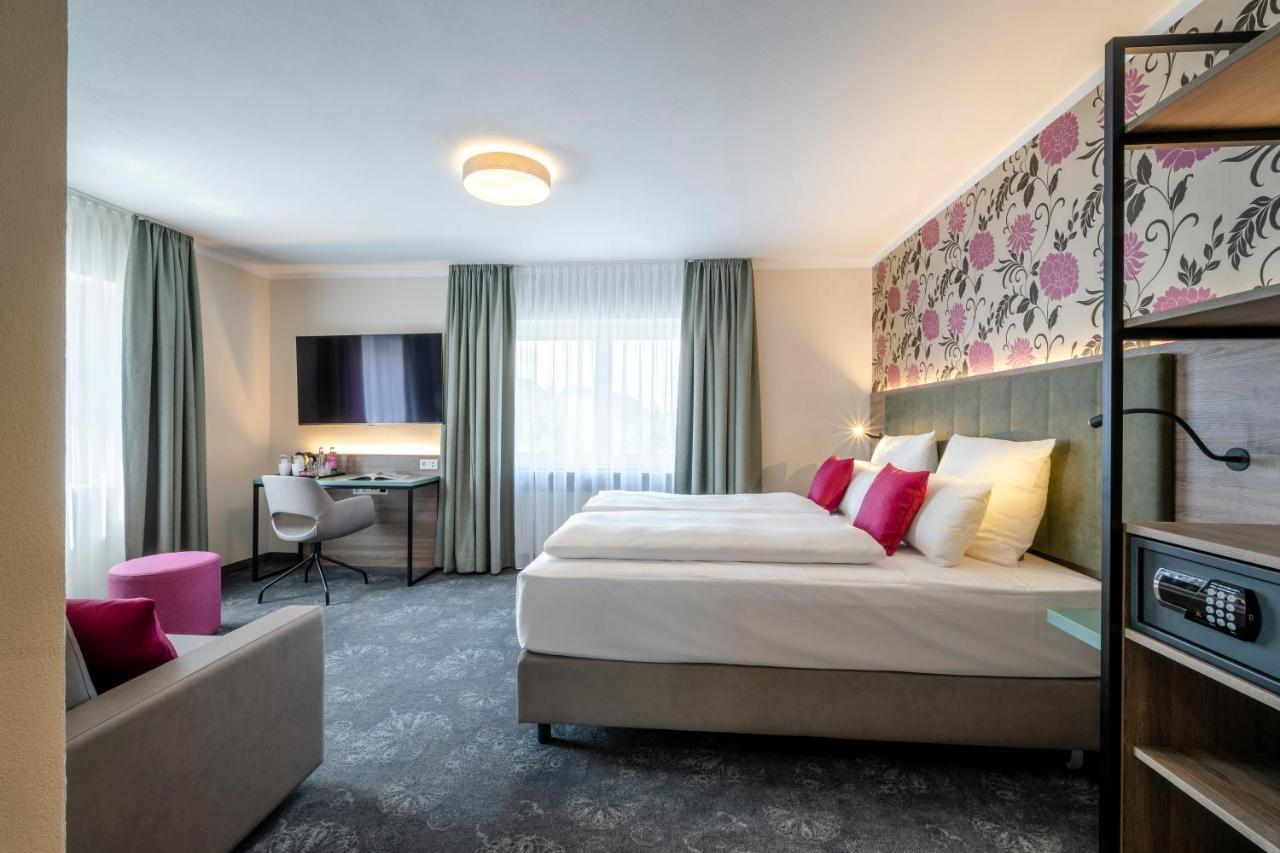 Boutique Hotel Erb Muenchen Parsdorf Vaterstetten Eksteriør bilde